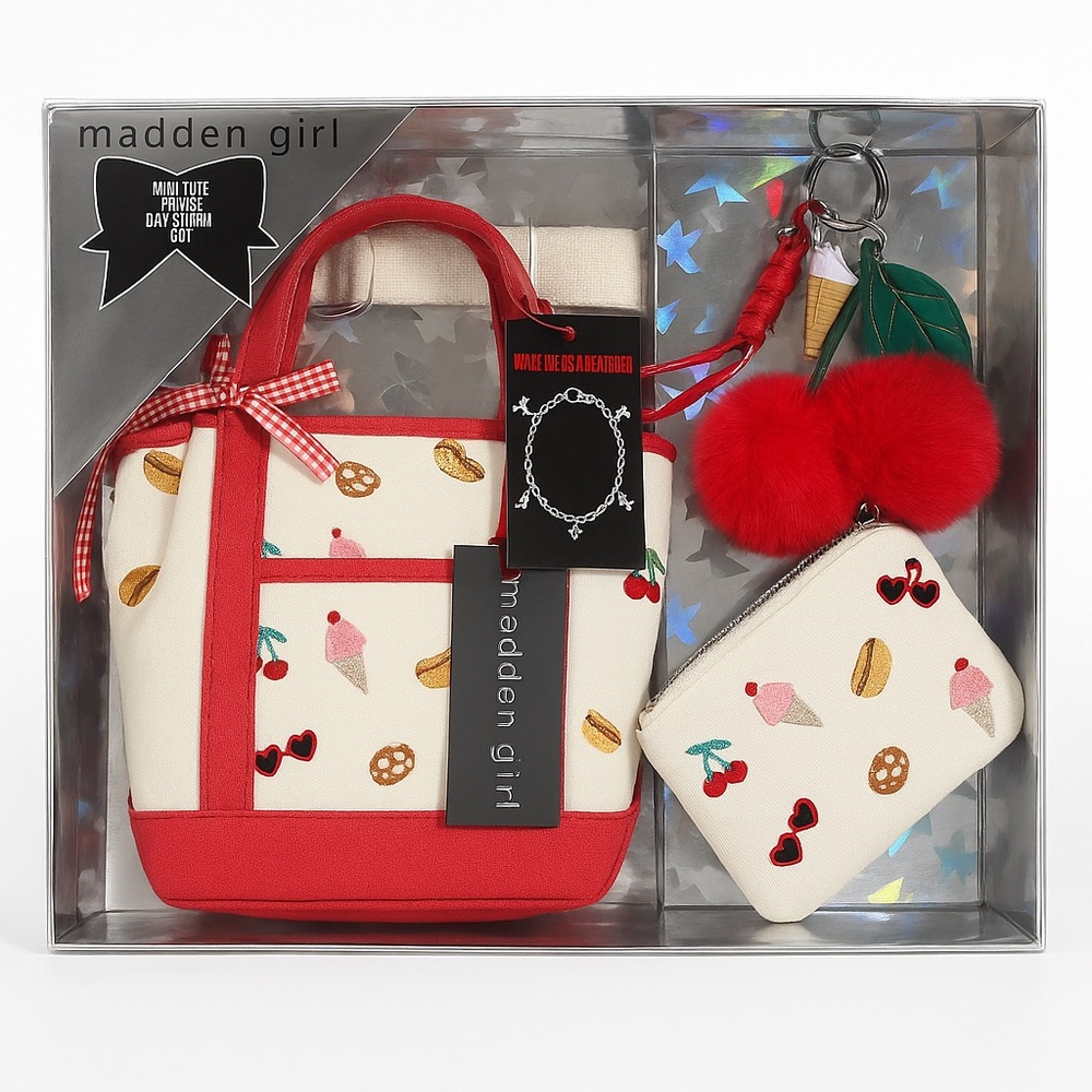 Madden Girl Red and Cream Tote Set NWT Cherries, Ice Cream - Picture 3 of 6